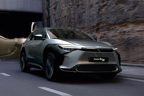 Toyota Bz4x Electric Suv Detailed Offers 500km Range Carexpert