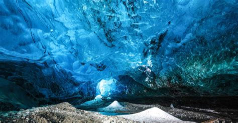 Private Ice Cave Tour Deluxe Iceland