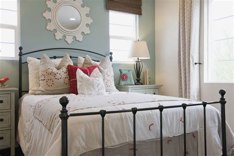 Photos And Tips For Decorating A Shabby Chic Bedroom