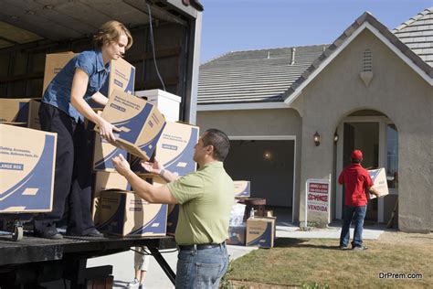 Moving Heres Why You Should Hire Professionals