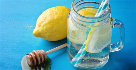 7 Benefits Of Honey And Lemon Why Drink Honey Lemon Water Dabur Honey