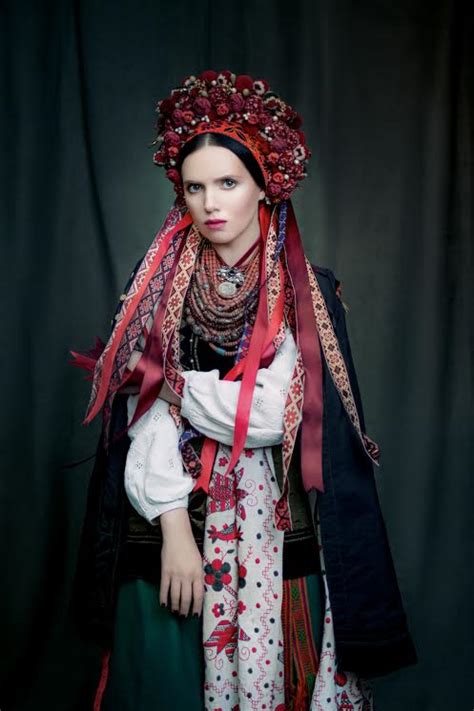 The Ukrainian Wreath Interweaving Beauty And Tradition Euromaidan Press