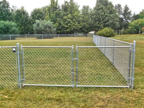 When uncoated, the steel can rust over time, but coating it with vinyl helps prevent that. Chain-link Fencing | Spruce Capital Feeds