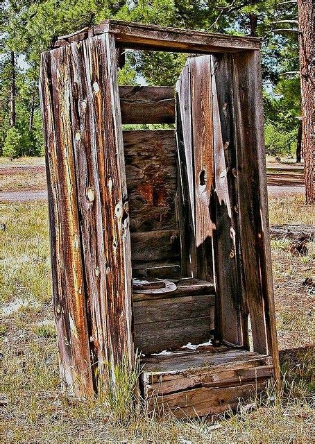 Pin By Wes Westmoreland On Art Outhouse Out Houses Outhouse Bathroom
