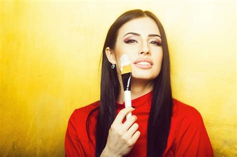 Premium Photo Sexy Pretty Brunette Woman Face With Artist Or Makeup Brush
