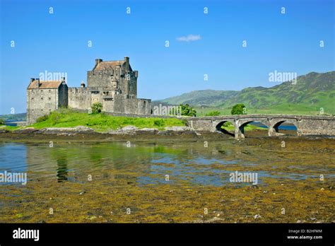 Eilean Donan Castle Loch Duich Kyle Of Lochalsh Highlands Scotland Uk