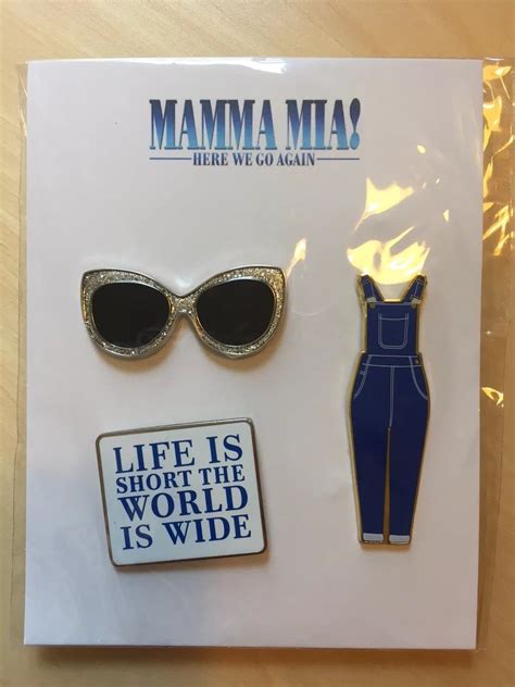 Mamma Mia ‘here We Go Again Collectible Pin Badge Set Mamma Mia