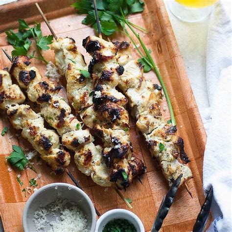 Go ahead, lick your fingers. grilled garlic parmesan chicken skewers in 2020 | Chicken ...