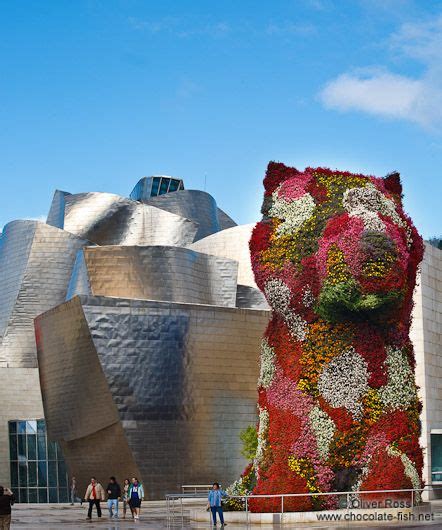 Bilbao's guggenheim museum is one of the world's leading modern art museums, showcasing a range of work by some of the 20th and 21st century's. Bilbao Guggenheim Museum - Jeff Koons Dog sculpture ...