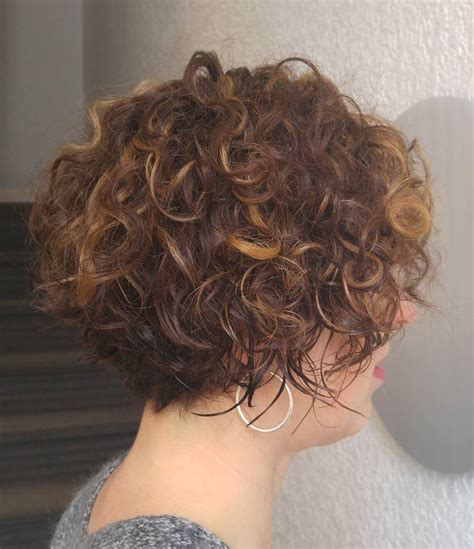 Short Curly Hairstyles For Women Hairstyle Guides
