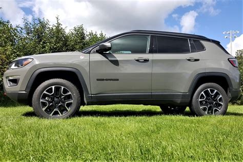 Jeep Compass Vs Cherokee Which Model And Trim Is The Best Choice Driving