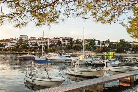 Pula Croatian Sailing Routes