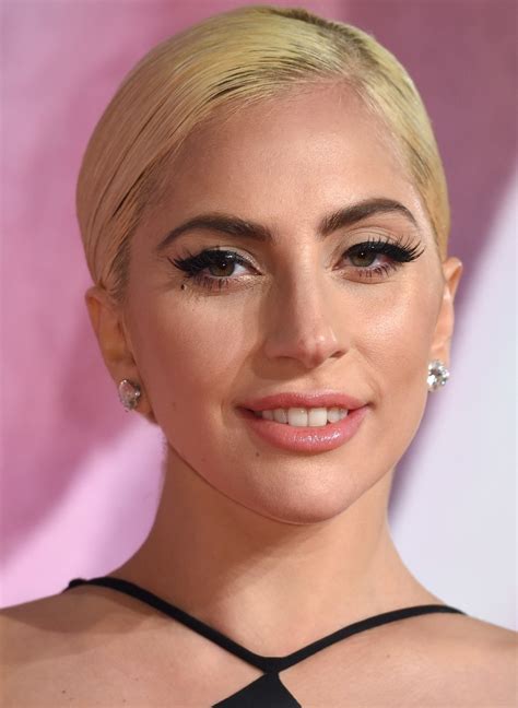 Lady Gaga Biographie Et Filmographie