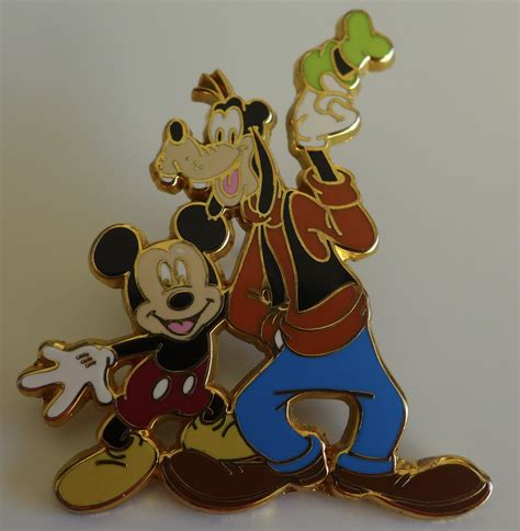 Mickey And Goofy Pin Disney Trading Pins Disney Pins Disney