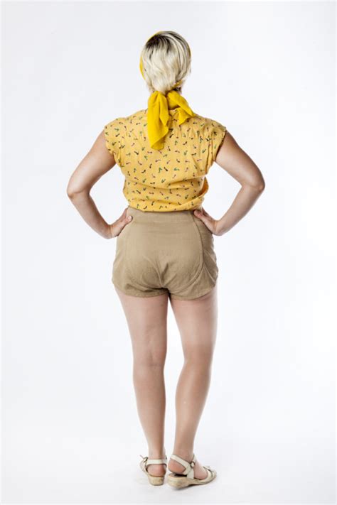 Casual Female 1950s Thunder Thighs Costumes Ltd