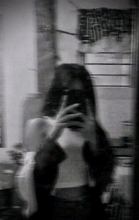 ︎ ︎ ︎ blurred aesthetic girl mirror shot blurred aesthetic girl black face aesthetic