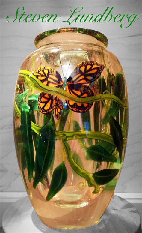 Steven Lundberg Monarch Butterfly Vase Drucker Collection