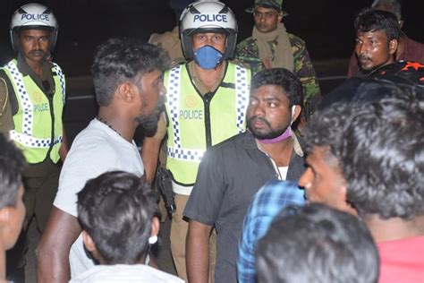 Tamil Man Shot Dead By Sri Lankan Army Soldiers Tamil Guardian