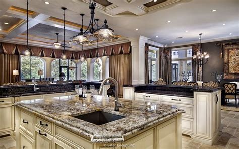 Villa Belle Gourmet Kitchen With Images Luxury Homes Home