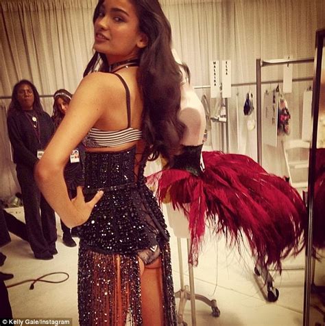 Kelly gale's parents are gita and jeffrey gale. Kelly Gale shares an embrace with her lookalike mother in ...