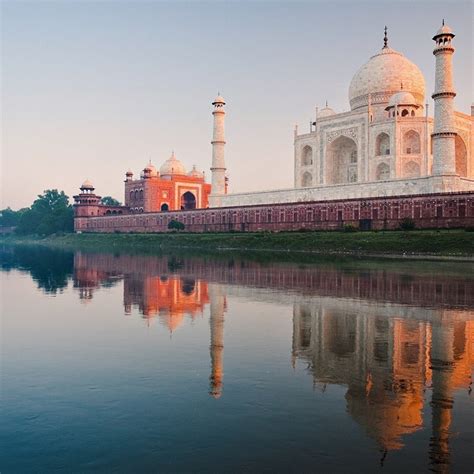 2048x2048 Taj Mahal River Ipad Air Hd 4k Wallpapers Images