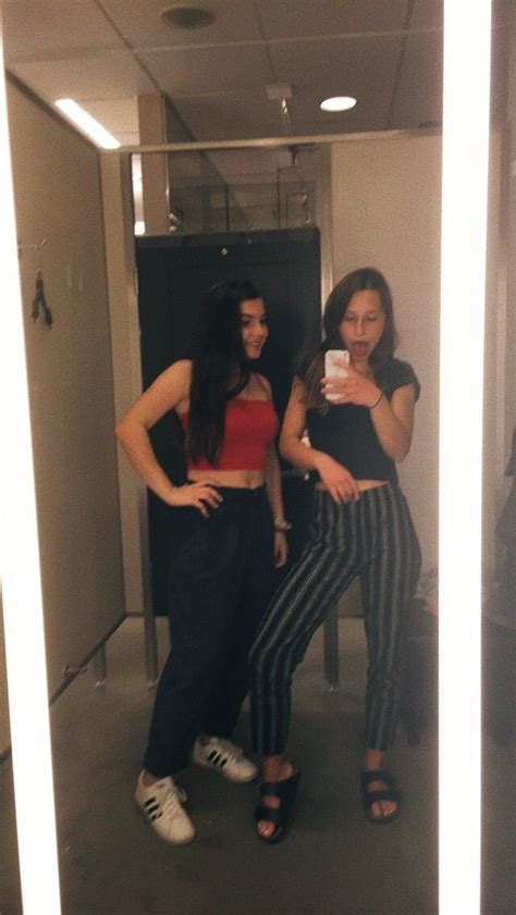 Best Friends Mall Nordstrom Brandy Melville Tumblr Mirror Pic Bff Pictures Best Friend