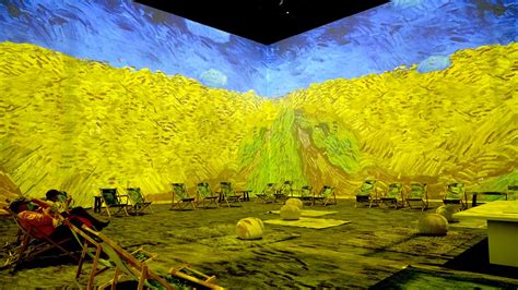 ‘Van Gogh: The Immersive Experience’ Is A Piece Of Art In Itself