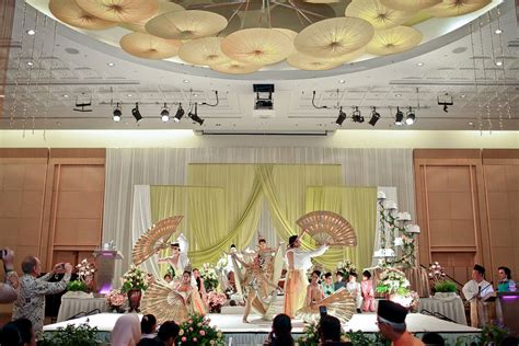 Sime darby convention centre contact phone number is : Wedding Banquet at Sime Darby Convention Centre