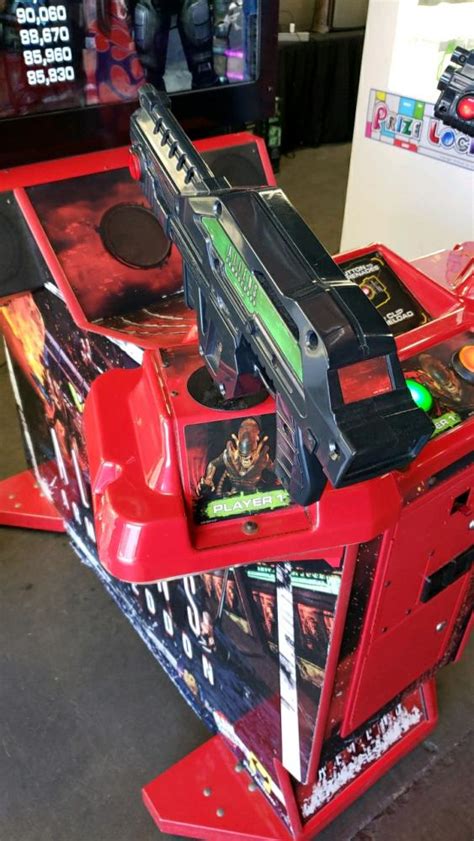 Aliens Armageddon 42 Lcd Fixed Gun Arcade Game