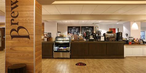 Restaurants Near Holiday Inn Nashville-Vanderbilt (Dwtn)