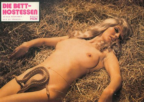 Karin Hofmann Postet Erotische Fotos Galerie Nr 1 Nacktefoto Com