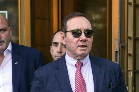 Kevin Spacey Says Father Being A ‘neo Nazi Was Reason He Didnt Come