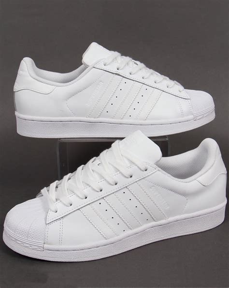 As you can imagine there have been quite a few designs and colourways over the years. Adidas Superstar Trainers Triple White,shoes,basketball,mens
