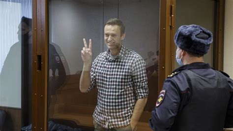 Navalni Pierde La Batalla Judicial Y Seguirá Teniendo Vigilancia Reforzada En La Cárcel La