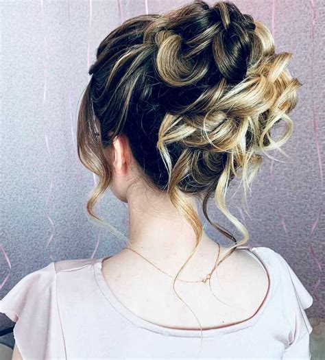 Popular 29 Natural Hairstyles For Special Occasions