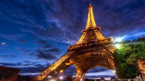 Screensaver With Eiffel Tower Hd Desktop Wallpapers Desktop Background