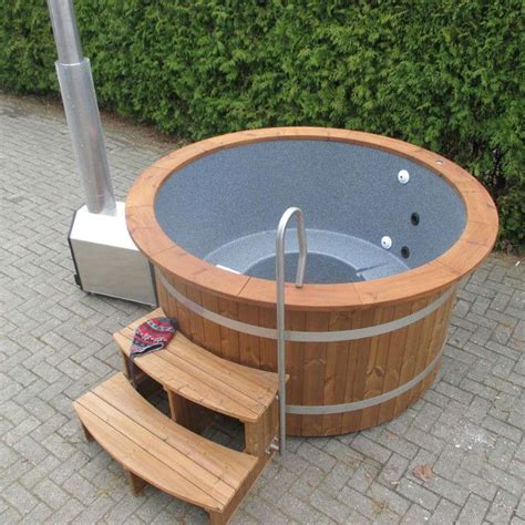 The company has more than 250 quality checks and inspection standards. Hot tub 160 | Royalty Wellness