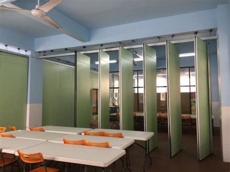 Commercial Acoustic Operable Folding Partition Walls 65mm Thickness Accordion Partition Walls