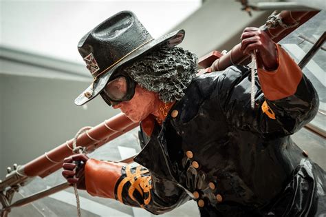 Eca international, a consulting firm. Panamarenko vliegt door Koningin Elisabethzaal - Koningin ...