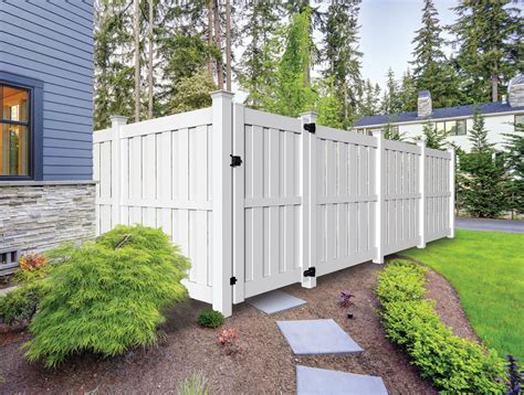 Shadowbox Vinyl Fence - Semi-Privacy Panels - Barrette Outdoor Living