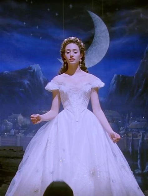 emmy rossum as christine daaé in the phantom of the opera 2004 phantom 3 phantom of the opera