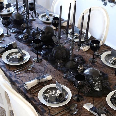 Halloween Decorations Dinner Party Table Setting Tablescape In 2020