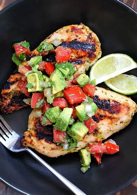 Mix with onions, cilantro, garlic and jalapeno peppers. Cilantro Lime Chicken with Avocado Salsa - Yummy Healthy Easy
