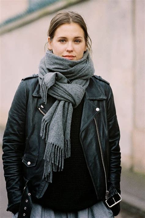 See more of scarf & blazer on facebook. 7 Scarves To Buy and Wear Now 2020 | Become Chic