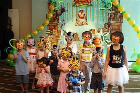 Thematic birthday party ideas, favors and supplies in pakistan. Kara's Party Ideas Madagascar Party with Lots of Great Ideas via Kara's Party Ideas ...