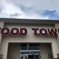 Informed rvers have rated 20 campgrounds near houston, texas. Lewis Food Town - 12 Photos - Grocery - 2770 N Sam Houston ...