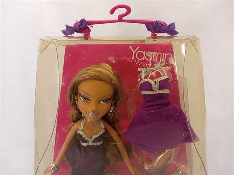 Bratz Passion 4 Fashion Yasmin Doll With 2 Complete Outfits Purple Dress Mga New Ebay