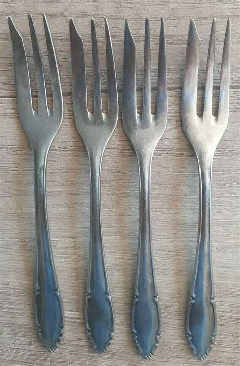 Set Of 4 Vintage Stainless Steel English Forks Cakedessert Etsy