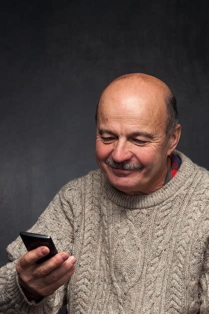 Premium Photo Senior Man With Phone Happy Face Of Old Guy