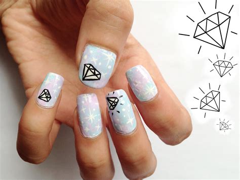 30 Beautiful Diamond Nail Art Designs Diamond Nails Inspiration